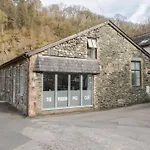 Pod No 6 Holiday home *